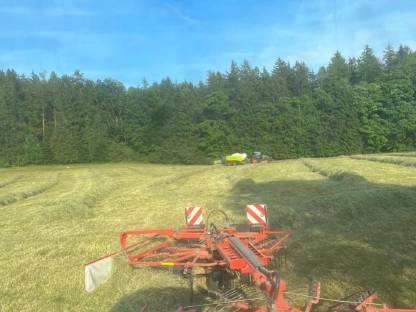 Bild 2:Heu 2025