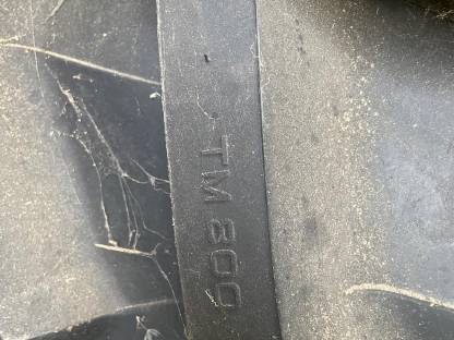 Bild 3:Kompletträder 650/65-38