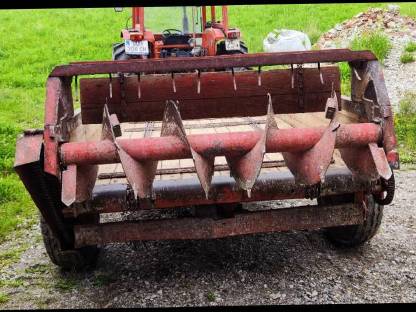 Bild 3:Bergmiststreuer Krone