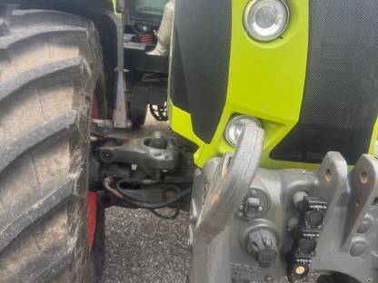 Bild 4:Claas Arion 630 mit RTK, Pickerl neu