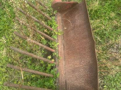 Bild 5:Massey Ferguson 165 mit Frontlader