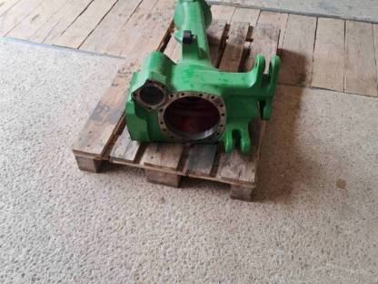 Bild 2:Halbachse John Deere 6920