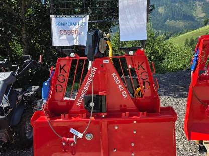 Bild 2:Königswieser Funk-Forstseilwinde mit Seilausstoß 4,2 t