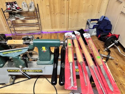 Bild 5:Drechselbank RECORD POWER DML320 inkl. Zubehör