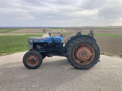 Fordson Dexta Bj1963 2800€