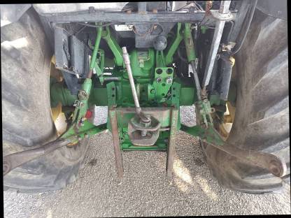 Bild 2:John Deere 1950 mit Big Lift Frontlader