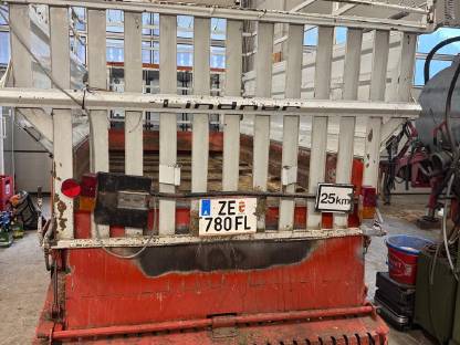 Bild 2:Lindner 3500SL