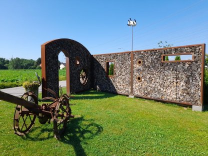 Bild 3:Sichtschutz Holz-Rost-Optik Gartenhighlight