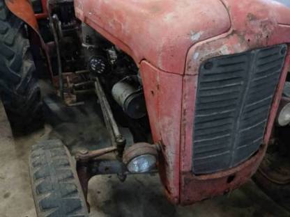 Bild 2:Massey Ferguson 35X
