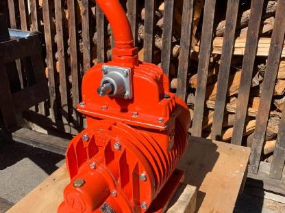 Bild 2:Bauer B3 Vakuumpumpe