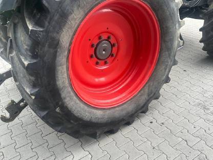 Bild 3:Reifensatz für Fendt