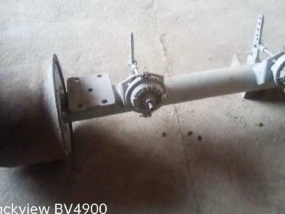 Bild 3:10-loch SAF Achse