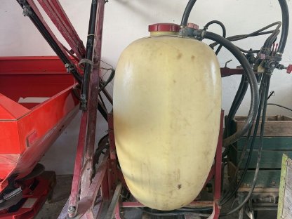 Bild 2:Verkaufe Hardi Feldspritze