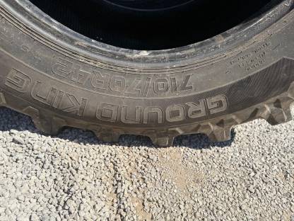 Bild 7:Reifen 710/70R42 und 600/70R30 Nokian Steel Belted Traktor