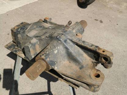 Bild 4:Hydraulikblock Steyr 8080-8090