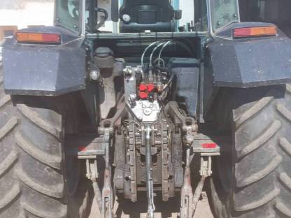 Bild 7:Massey Ferguson 3075