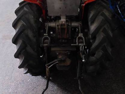 Bild 5:MF 130 Weinbergschlepper Schmalspur