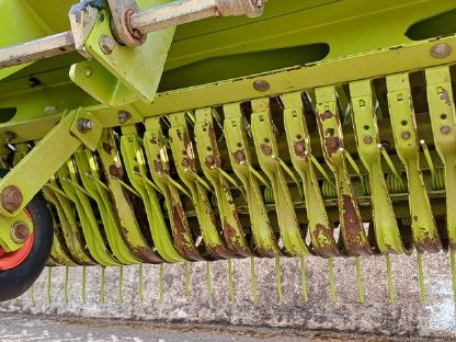 Bild 3:Pickup Claas PU 300 HD