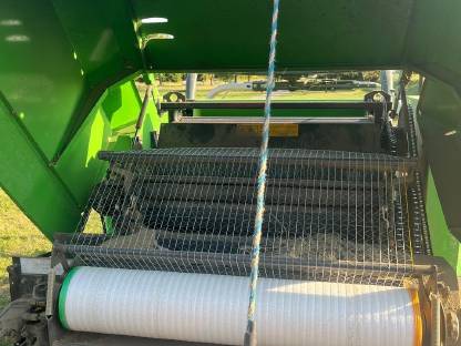 Bild 3:Deutz-Fahr MP 130 Balepack