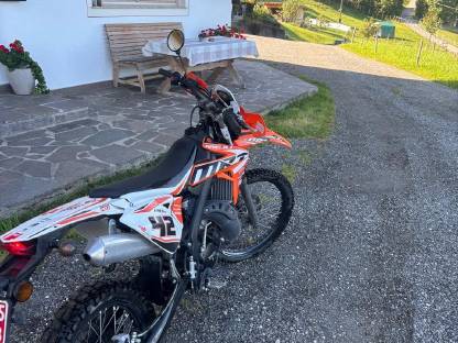 Bild 4:Ich verkaufe eine Rieju MRT 50 Pro