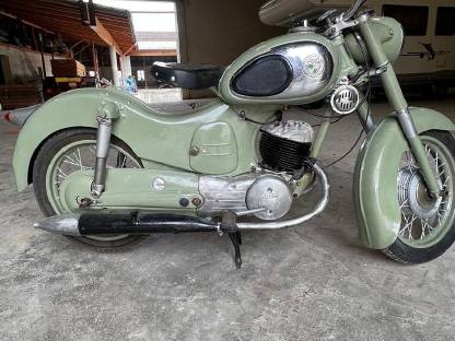 Bild 6:Puch 175 SV