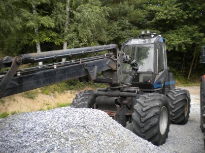Durchforstungsharvester Preuss 84 AWC