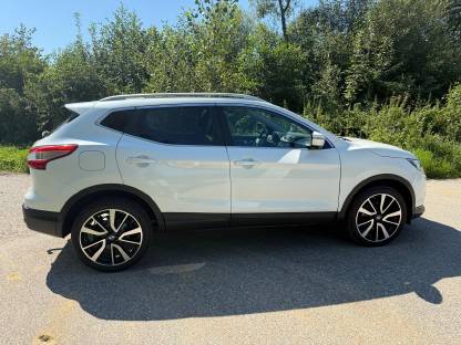 Bild 4:Nissan Qashqai 1,6 dCi Tekna Aut. SUV/Geländewagen