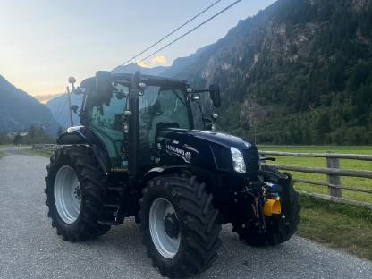 New Holland T6030