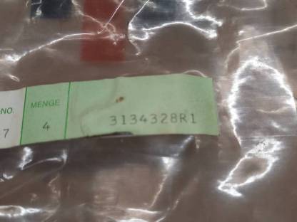 Bild 3:Drehverschluss IHC Kühlergrill