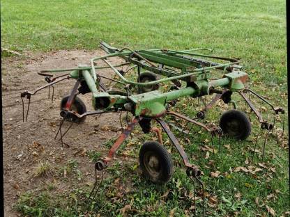 Bild 6:Deutz-Fahr KH 500 Kreiselheuer