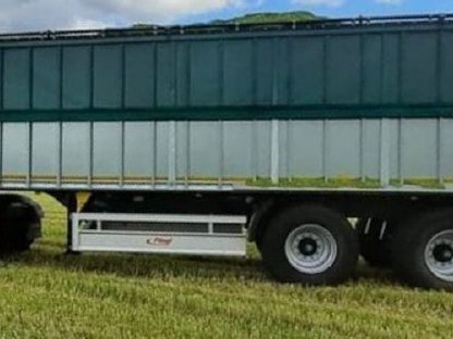 Fliegl ASS 298 Abschiebewagen Agrotruck Häckselwagen Kröger