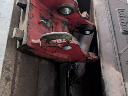 Bild 2:Lehnhoff Böschungslöffel schwenkbar inkl. Lehnhoff Aufnahme