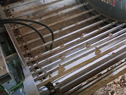 Bild 2:Ballenauflöser für Lader, Frontlader