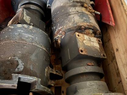 Bild 3:Steyr 8080 Achstrichter