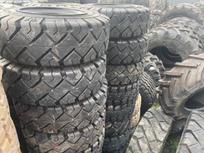 Bild 2:Staplerräder 180/70-8 Rim 4,33-8 (18x7-8) Solideal und Conti