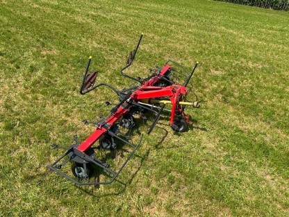 Bild 3:Kreiselheuer Vicon Fanex 643