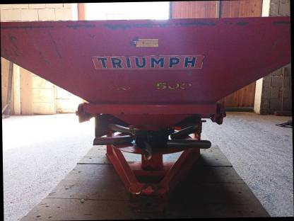 Düngerstreuer Kirchner Triumph 500