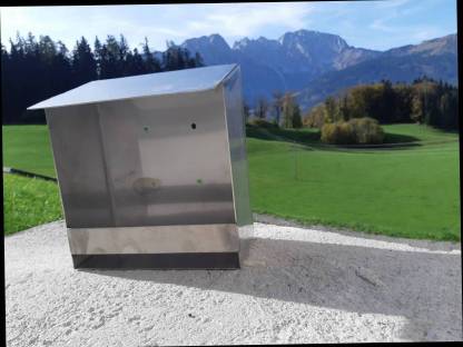 Leckstein Kiste Niro