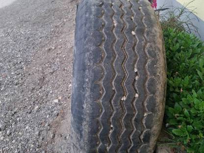 Reifen 425/65R22,5 Yokohama