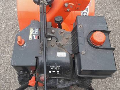 Bild 7:Schneefräse Ariens ST724