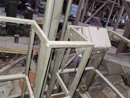 Bild 2:Steiger 9 m mit Traktorantrieb und Korbsteuerung