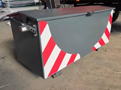 Bild 2:Frontgewicht - Transportkiste neu