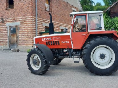 Bild 9:Steyr 8120