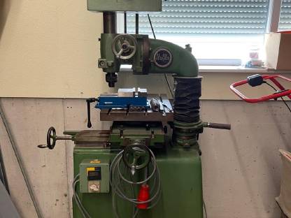 Fräsmaschine Fräse Metallbearbeitung Modellbau Holz