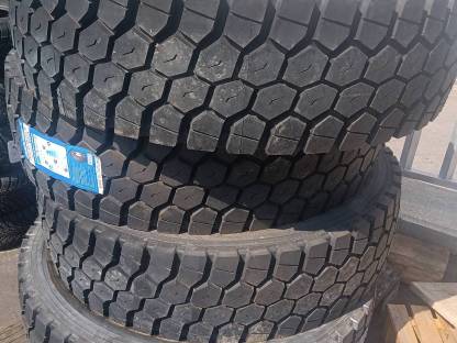 Lkw Reifen 315/80R22.5