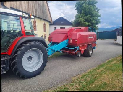 Bild 6:Quaderballenpresse Fortschritt 550