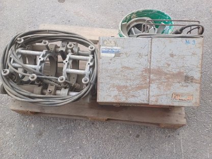 Bild 5:Schweißgerät für Wasserleitungsrohre samt Zubehör