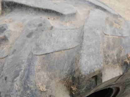 Bild 2:Verkaufe Traktorreifen 360/70-20