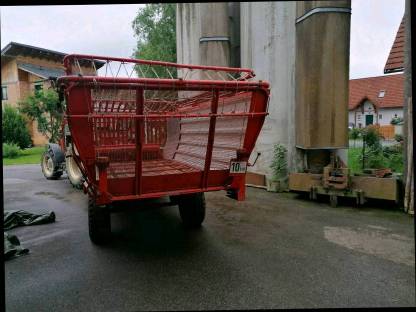 Bild 3:Pöttinger Trend 1 Ladewagen