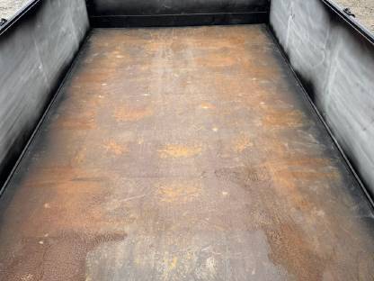 Bild 7:Kögel 3-Seiten-Kipper ZK 18